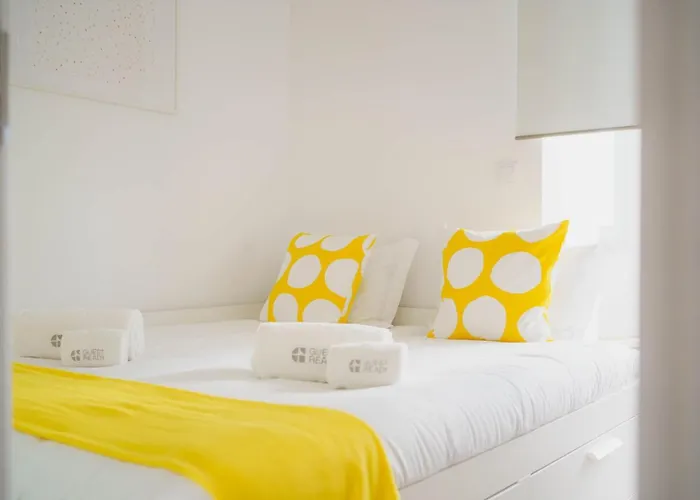 Апартаменты Guestready - Captain's 3e Near Alfama *