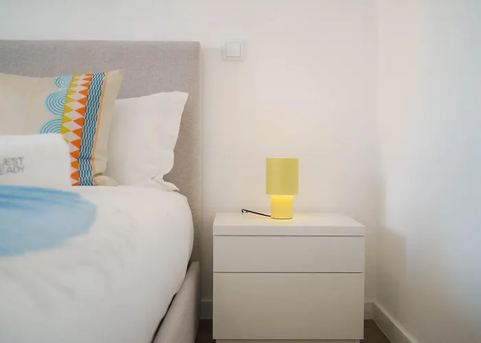 Guestready - Captain's 3e Near Alfama Апартаменты *